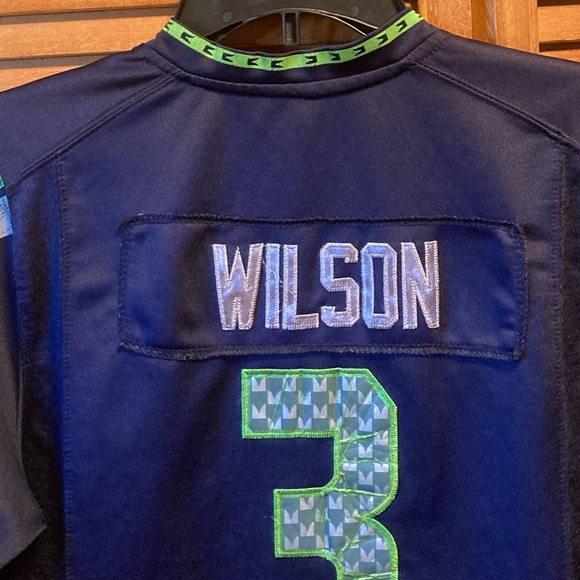 Nike Seahawks #3 Russell Wilson Navy Blue & Green Football Jersey - Picture 13 of 16